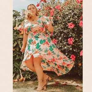 Forever 21 Plus Button up Floral hi-low dress 3x